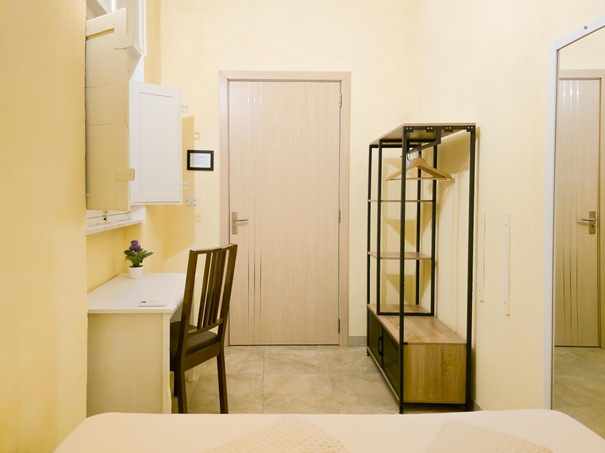 Valletta Main Street Apartment Esterno foto
